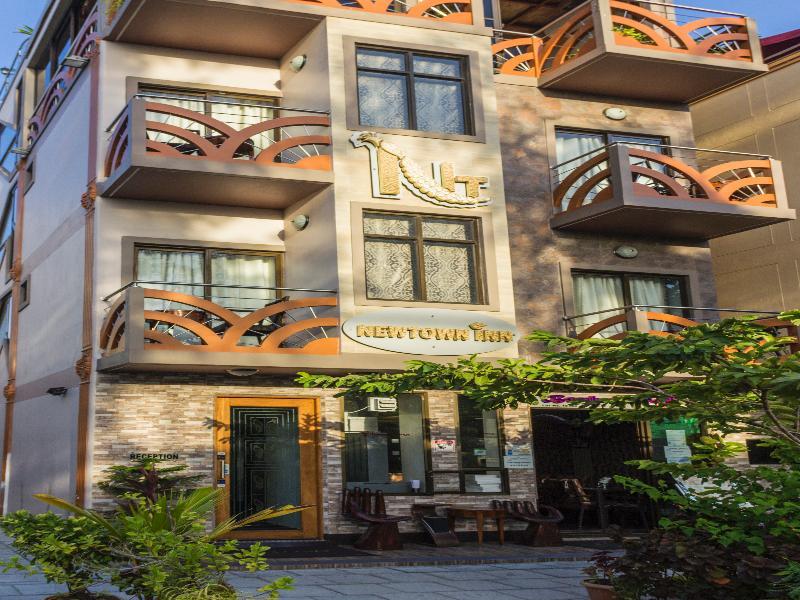 胡鲁马累 新城旅馆酒店 外观 照片